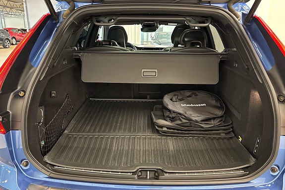 Volvo XC60 13 of 24