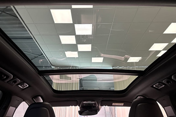 Volvo XC60 22 of 24