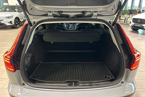 Volvo V60 13 of 14