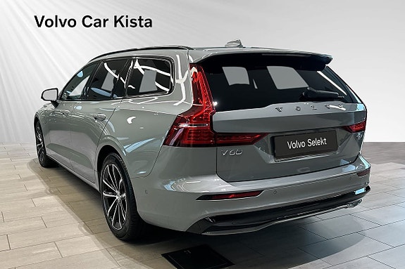 Volvo V60 4 of 14