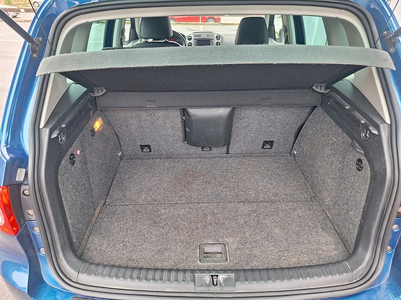 Volkswagen Tiguan 14 of 17