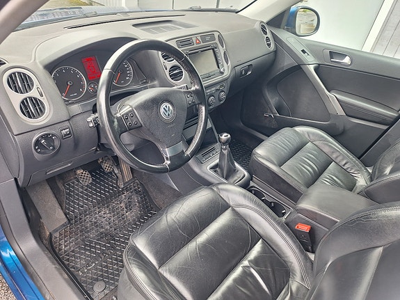 Volkswagen Tiguan 12 of 17