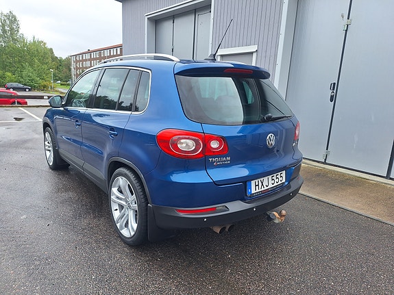 Volkswagen Tiguan 8 of 17