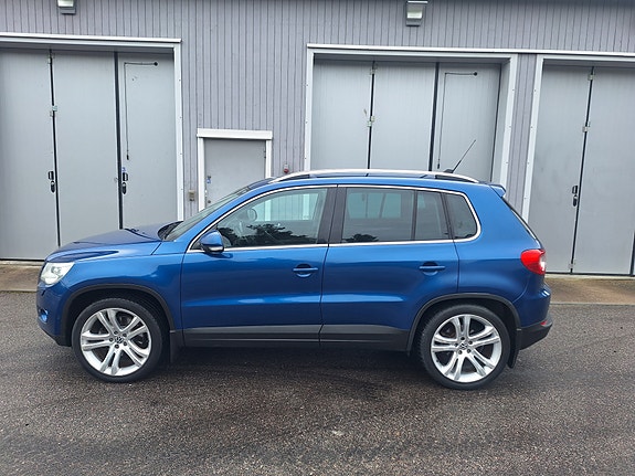 Volkswagen Tiguan 4 of 17