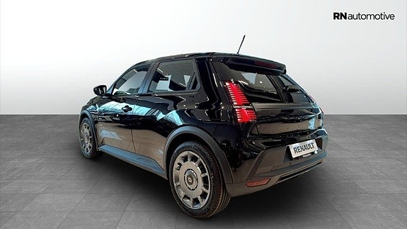 Renault 5 E-Tech 3 of 20