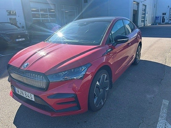 Skoda Enyaq Coupe RS 3 of 6