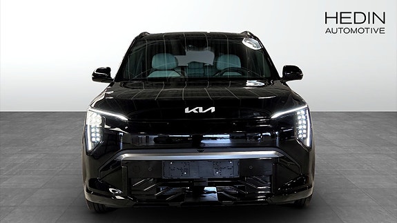 Kia EV3 8 of 9