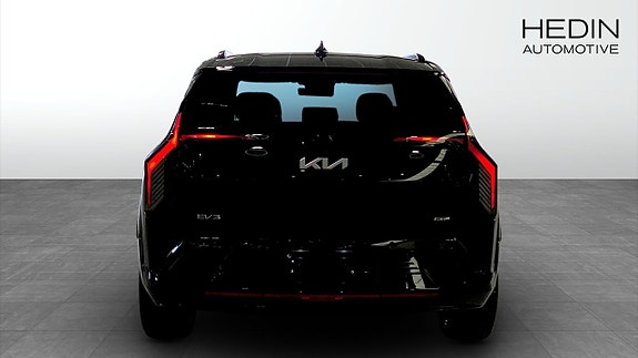 Kia EV3 7 of 9