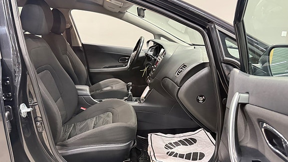 Kia Ceed 10 of 15
