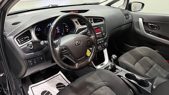 Kia Ceed 8 of 15