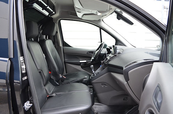 Ford Transit Connect 13 of 14