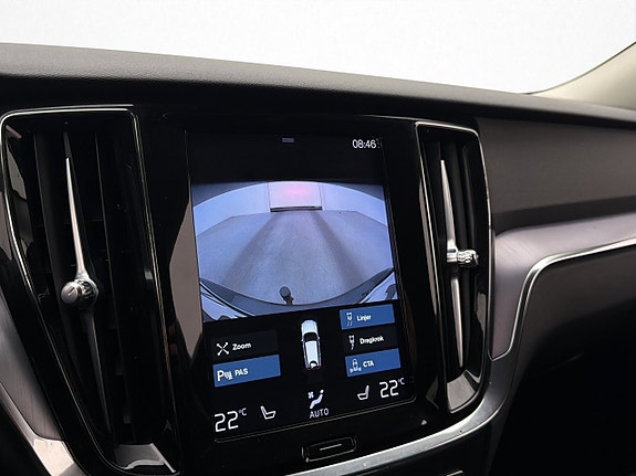 Volvo V60 14 of 30