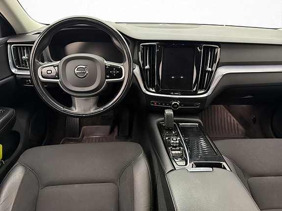 Volvo V60 12 of 30