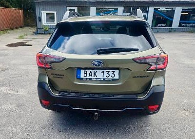 Subaru Outback 5 of 10