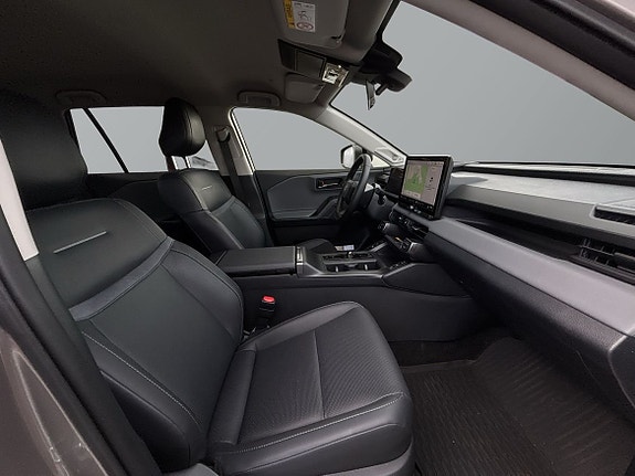 Toyota RAV4 7 of 26