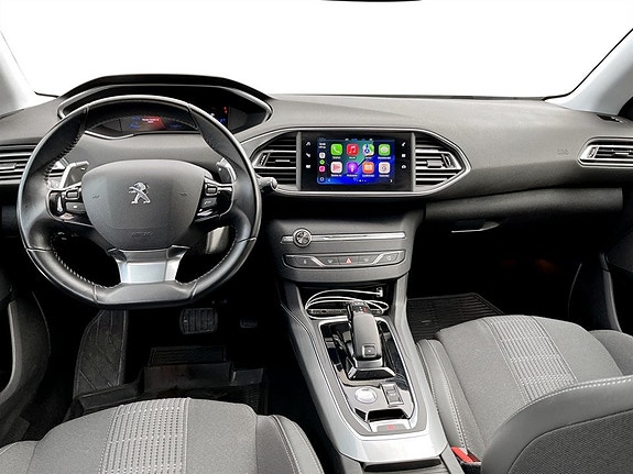 Peugeot 308 SW 6 of 16