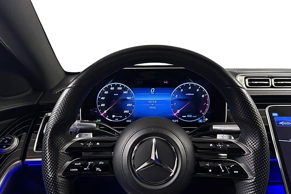 Mercedes-Benz S580 8 of 26