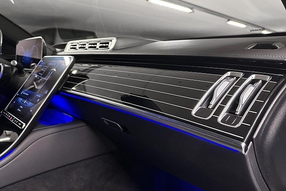 Mercedes-Benz S580 15 of 26