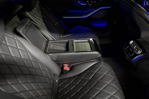 Mercedes-Benz S580 21 of 26