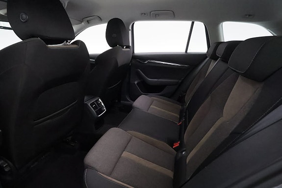 Skoda Octavia Scout 21 of 30