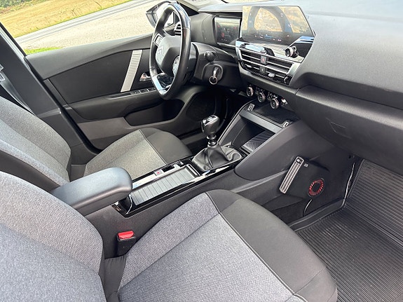 Citroen C4 3 of 6