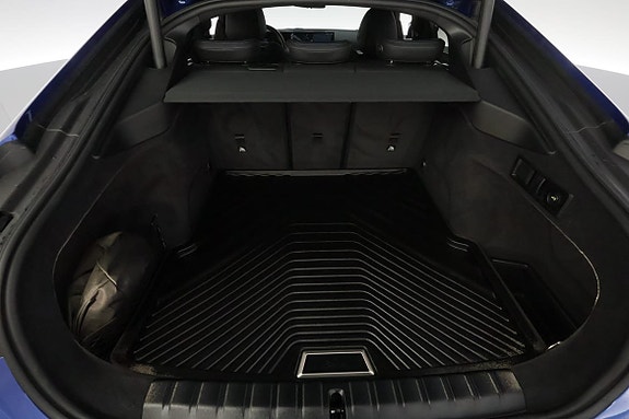 BMW i4 8 of 30