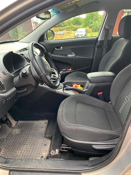 Kia Sportage 16 of 16