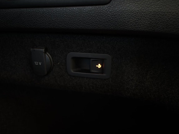 Volkswagen Passat 26 of 26