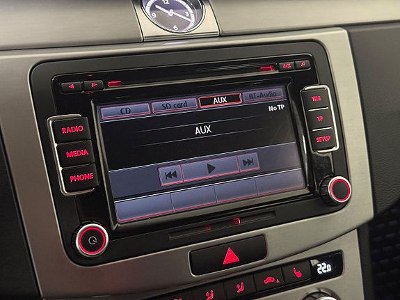 Volkswagen CC 15 of 24