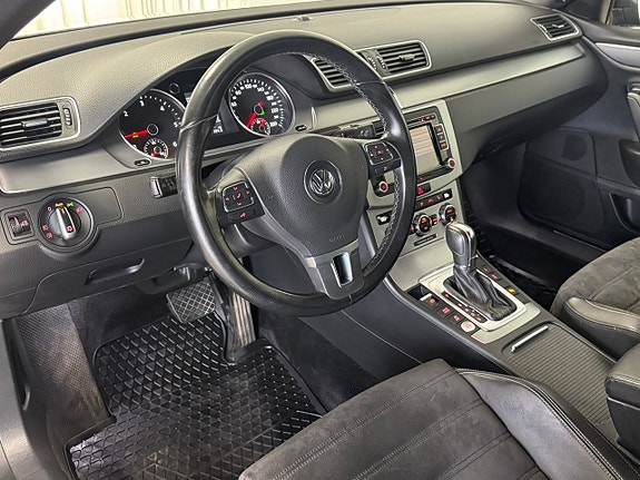 Volkswagen CC 7 of 24