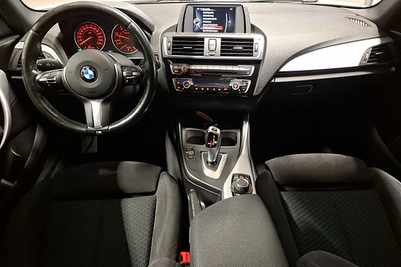 BMW 118d 9 of 16