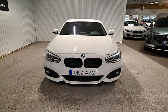 BMW 118d 8 of 16