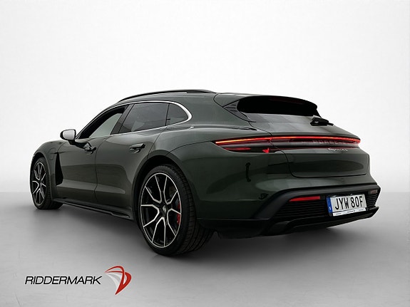Porsche Taycan Sport Turismo 5 of 30