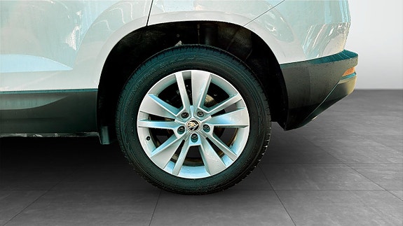 Skoda Karoq 6 of 12