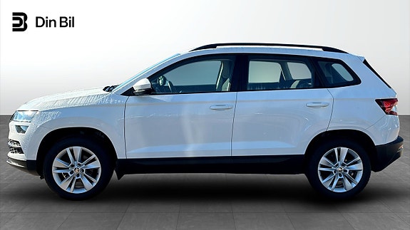 Skoda Karoq 2 of 12