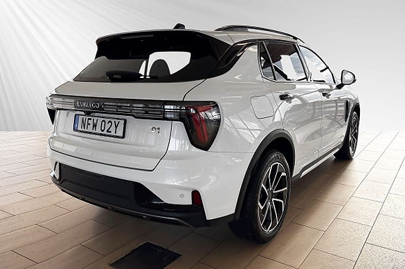 Lynk & Co 01 4 of 20