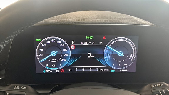 Kia e-Niro 12 of 12