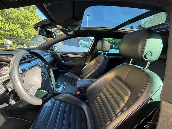 Volkswagen Passat Alltrack 5 of 6