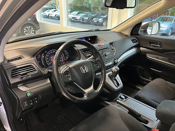 Honda CR-V 5 of 8