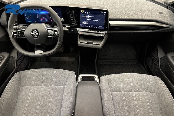 Renault Megane E-Tech 2 of 17