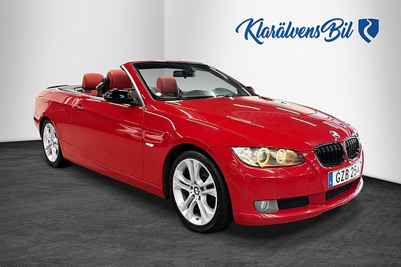 BMW 320i 10 of 18