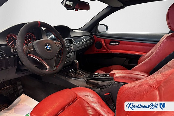BMW 320i 14 of 18