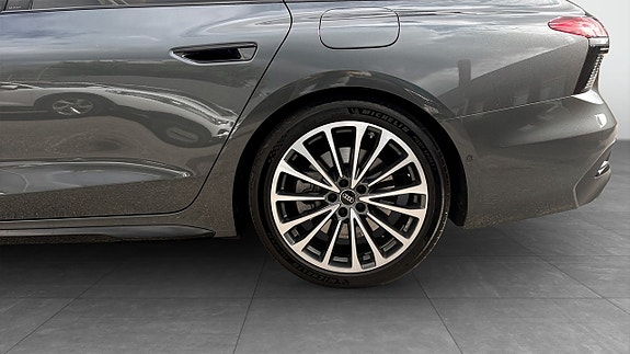 Audi A6 6 of 12