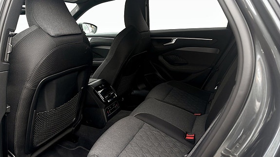 Audi A6 11 of 12