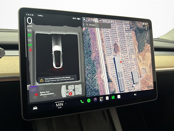 Tesla Model Y 20 of 30