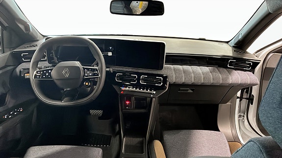 Renault 5 E-Tech 4 of 10