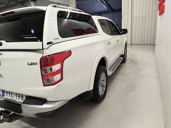 Mitsubishi L200 4 of 10