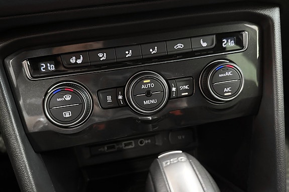 Volkswagen Tiguan 13 of 17