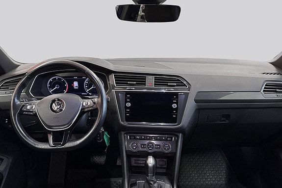 Volkswagen Tiguan 7 of 17