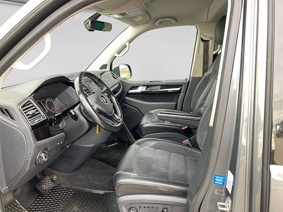 Volkswagen Multivan 6 of 12